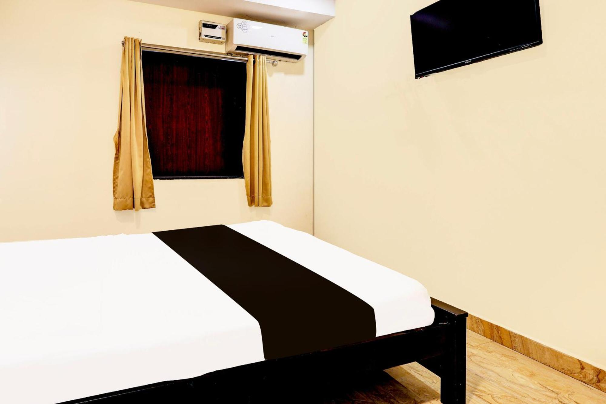 Super Hotel O Mahanadu Formerly Akshaya Bheemas 비자야와다 외부 사진