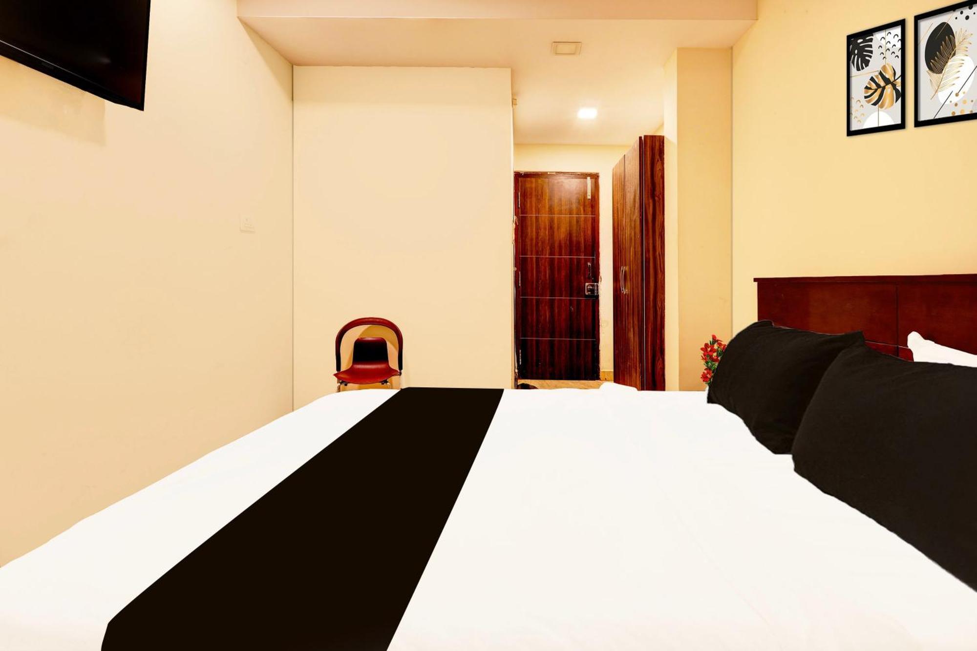 Super Hotel O Mahanadu Formerly Akshaya Bheemas 비자야와다 외부 사진