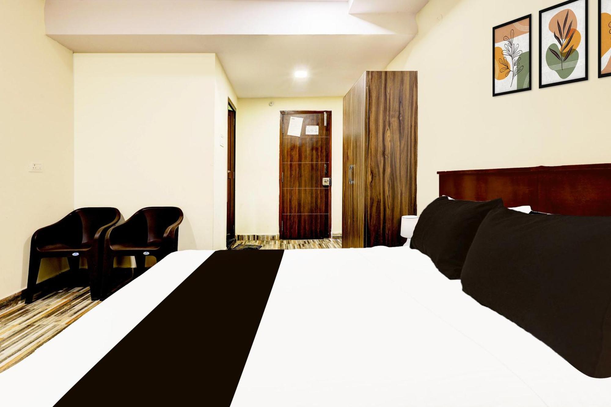 Super Hotel O Mahanadu Formerly Akshaya Bheemas 비자야와다 외부 사진